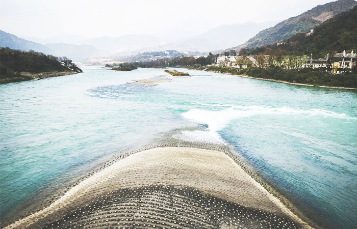 Dujiangyan Irrigation System in Chengdu