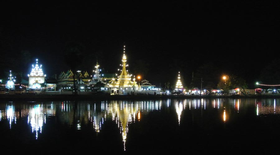 Wat Jong Kham and Wat Jong Klang