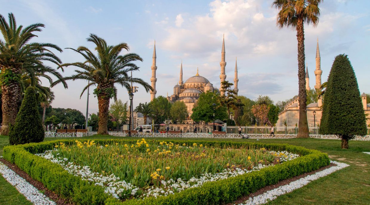 Sultanahmet square