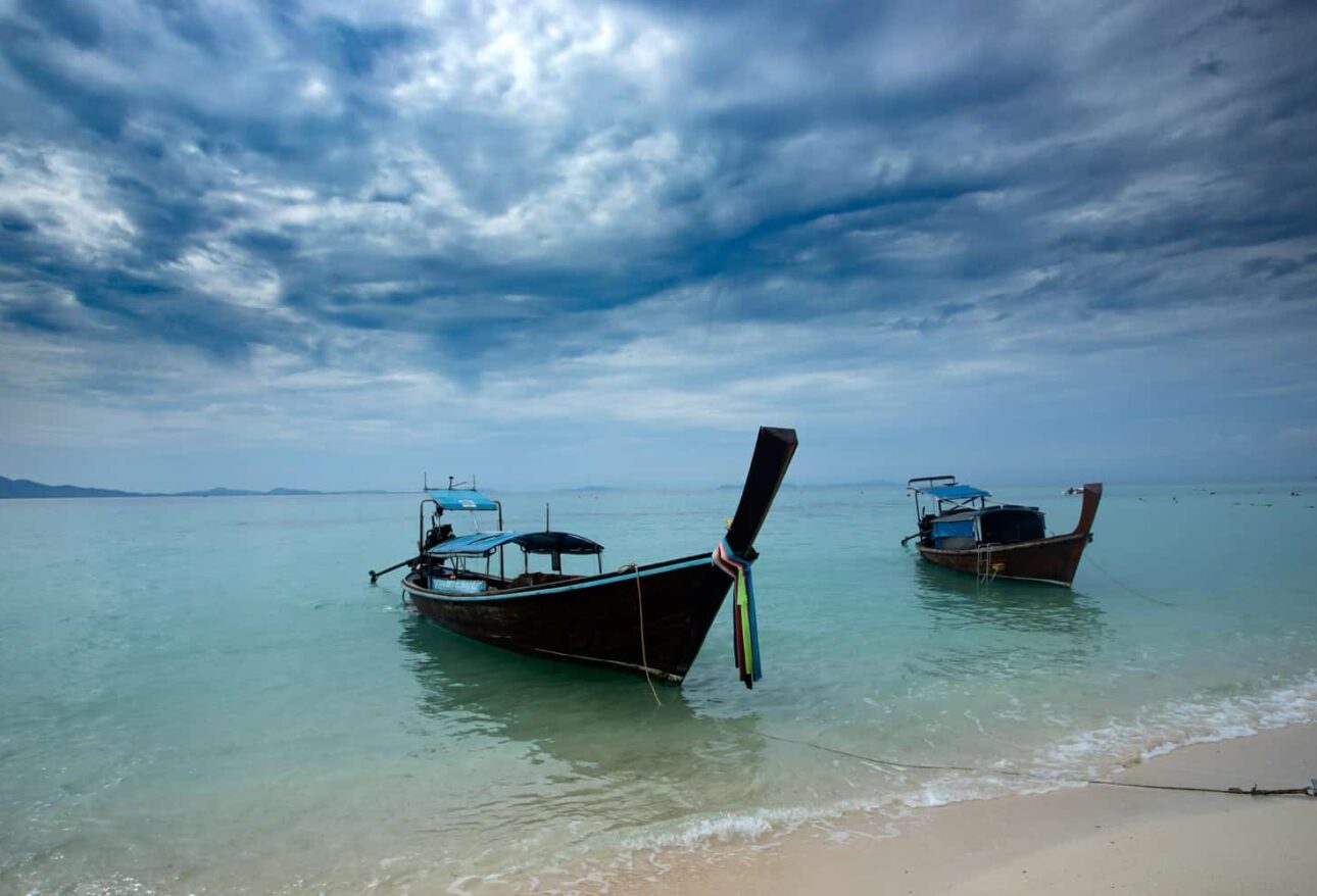 Tonsai Beach